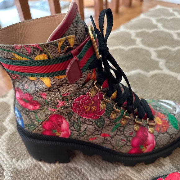 GUCCI Women’s GG Flora ankle boots size 39 (US9) - Picture 7 of 13